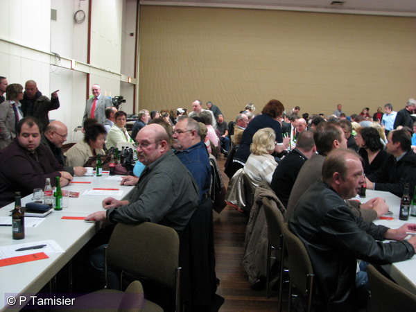 2009-03-29 15-34-10.JPG - Die Linke Parteitag in SLS